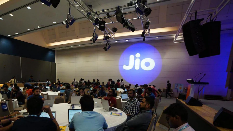 Jio Platforms Invests $200 Million in InMobi’s Lock Screen Content Company Glance