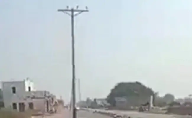 Watch: Electric Poles Installed In Middle Of A Pak Road. Video Is Viral